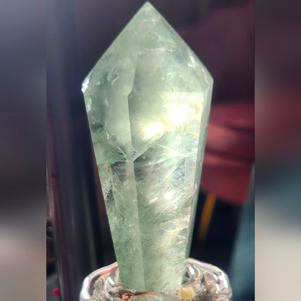 Fluorite point